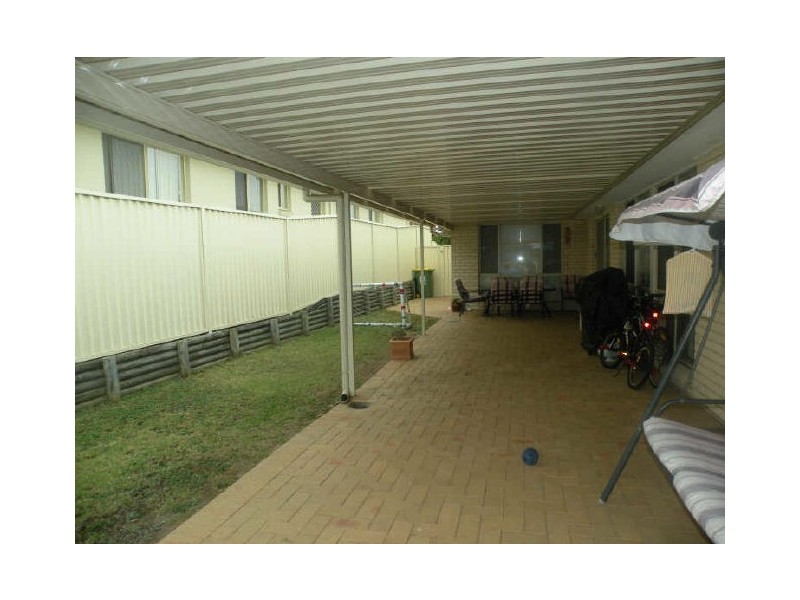 6 Watergum Rd, Woongarrah NSW 2259