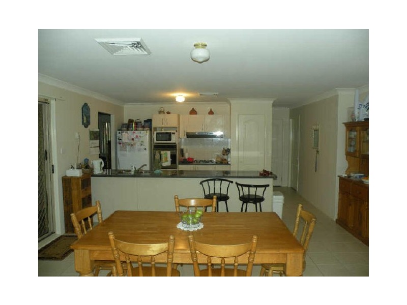 6 Watergum Rd, Woongarrah NSW 2259