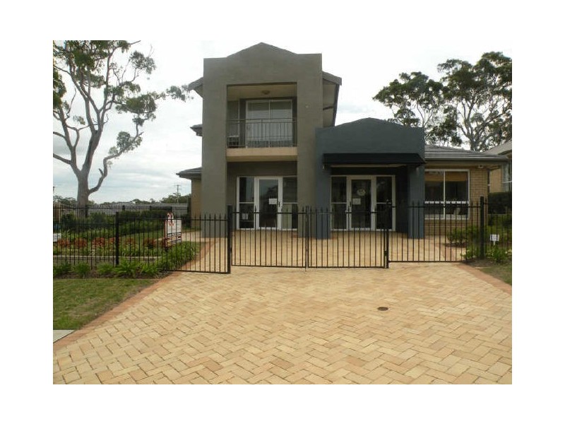 4 Stan Johnson Drive, Hamlyn Terrace NSW 2259