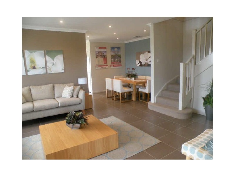 4 Stan Johnson Drive, Hamlyn Terrace NSW 2259