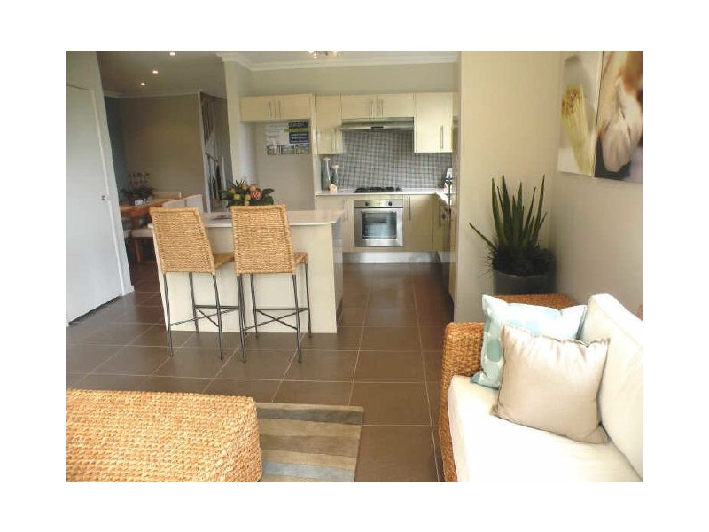 4 Stan Johnson Drive, Hamlyn Terrace NSW 2259