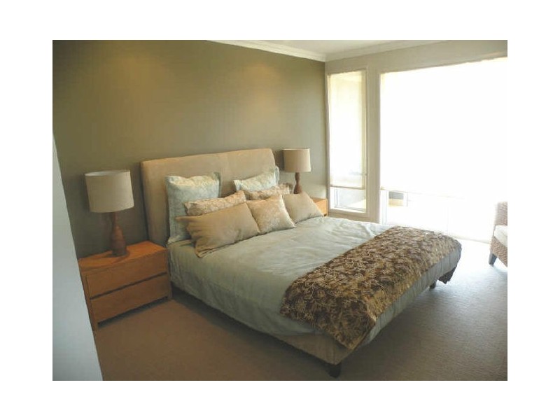 4 Stan Johnson Drive, Hamlyn Terrace NSW 2259