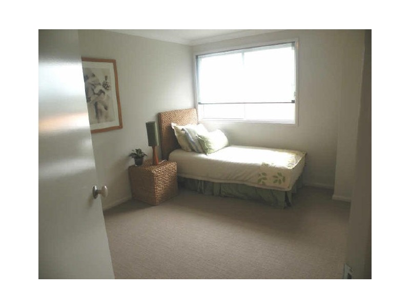 4 Stan Johnson Drive, Hamlyn Terrace NSW 2259