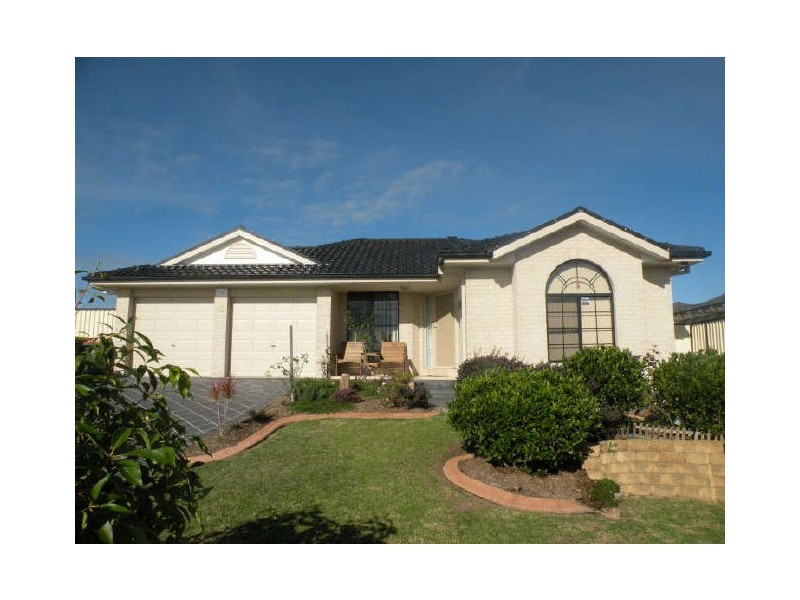 15 Greenhaven Circuit, Woongarrah NSW 2259