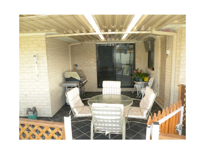 15 Greenhaven Circuit, Woongarrah NSW 2259