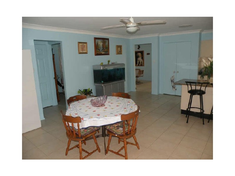 15 Greenhaven Circuit, Woongarrah NSW 2259