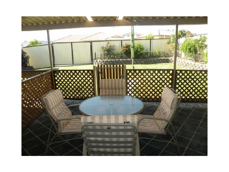 15 Greenhaven Circuit, Woongarrah NSW 2259