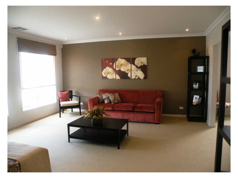 8 Stan Johnson Drive, Hamlyn Terrace NSW 2259