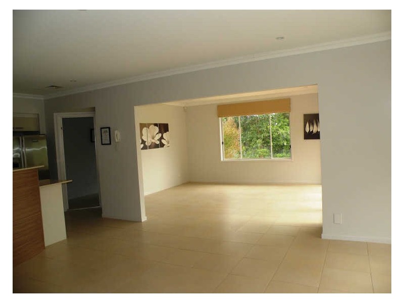 8 Stan Johnson Drive, Hamlyn Terrace NSW 2259