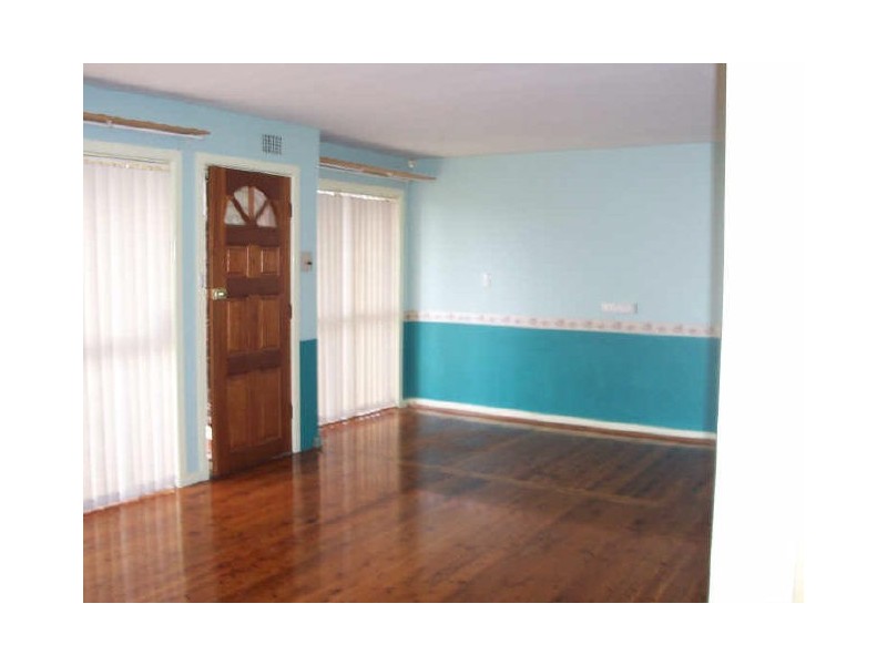 4 George St, Wyong NSW 2259