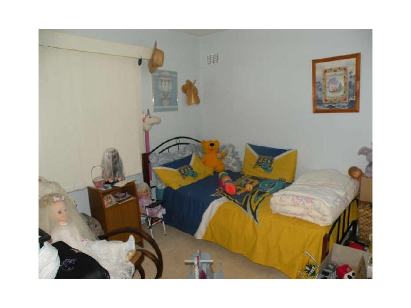 4 George St, Wyong NSW 2259