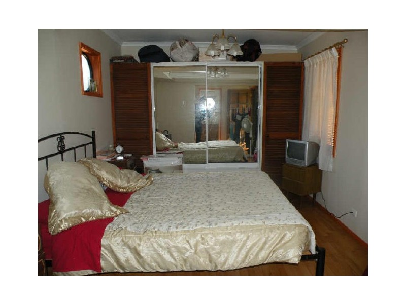 4 George St, Wyong NSW 2259