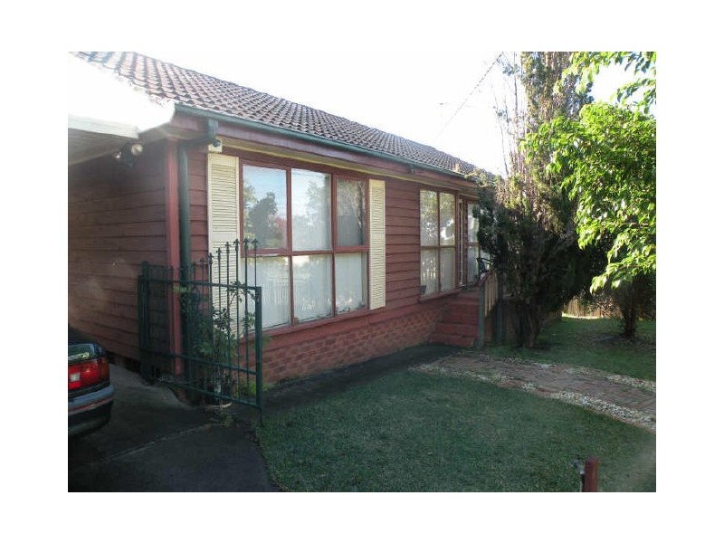 4 George St, Wyong NSW 2259