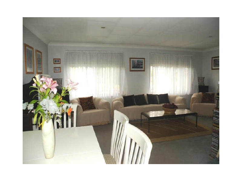 15 Mark Place, Mardi NSW 2259