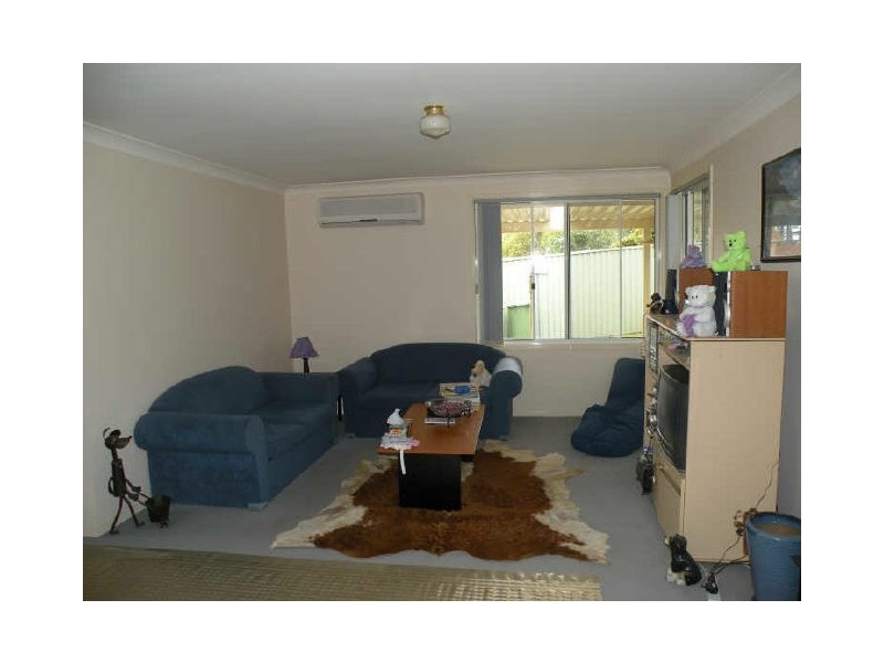 4 Harrington Close, Watanobbi NSW 2259