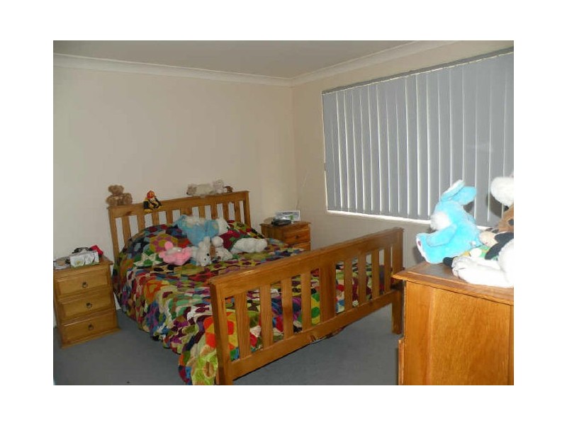 4 Harrington Close, Watanobbi NSW 2259