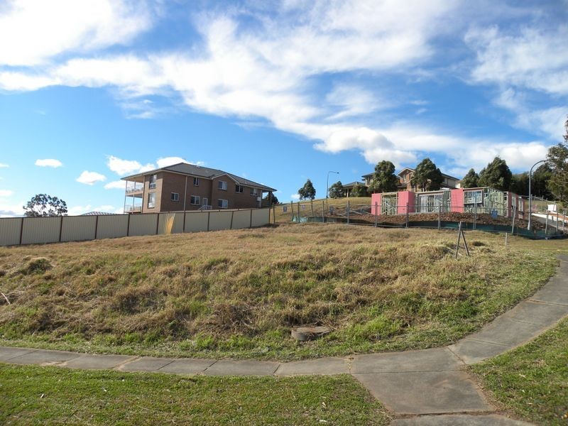 142 Brittania Drive, Watanobbi NSW 2259