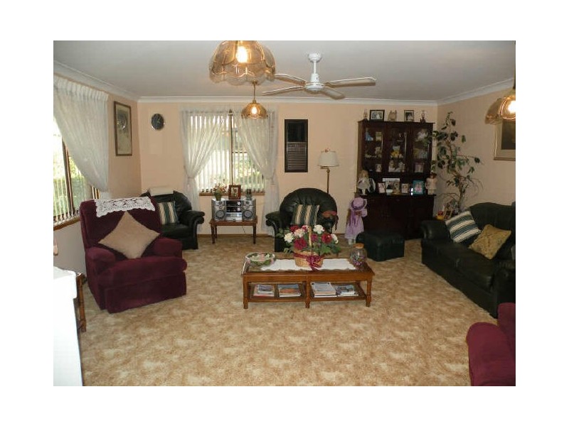 7 Stelling Avenue, Kanwal NSW 2259