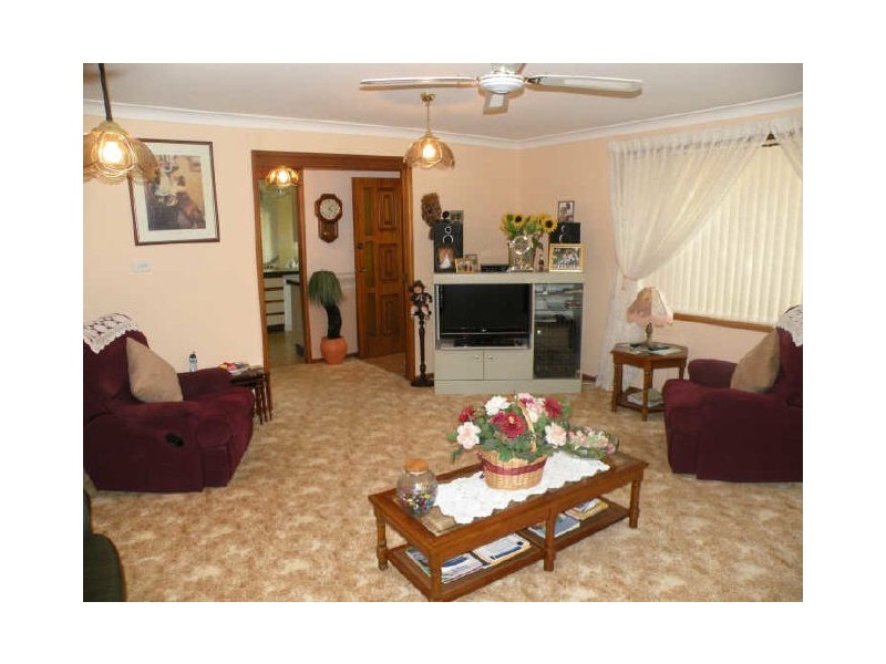 7 Stelling Avenue, Kanwal NSW 2259