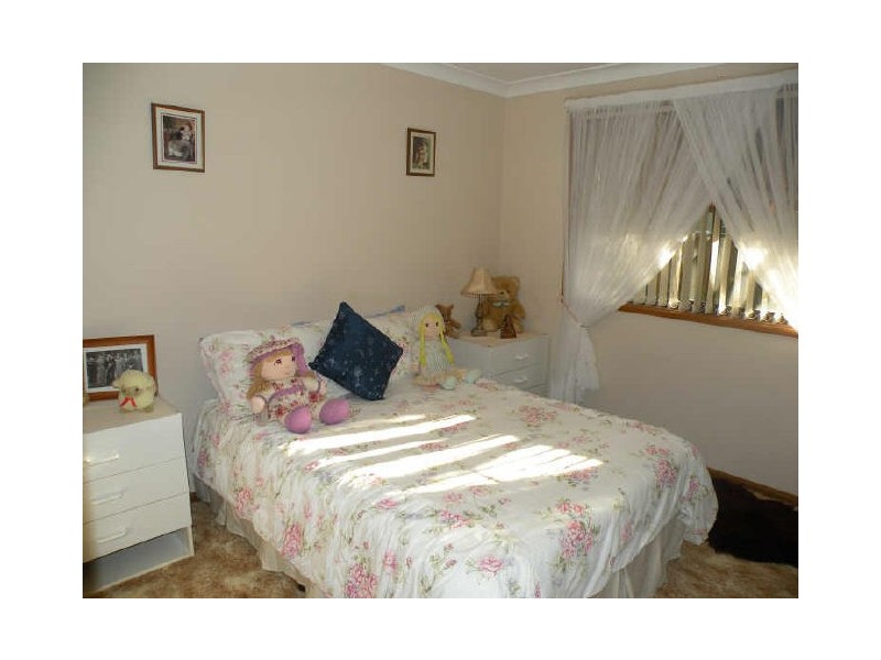 7 Stelling Avenue, Kanwal NSW 2259