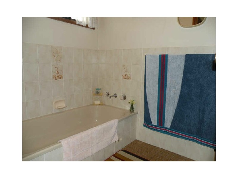 7 Stelling Avenue, Kanwal NSW 2259