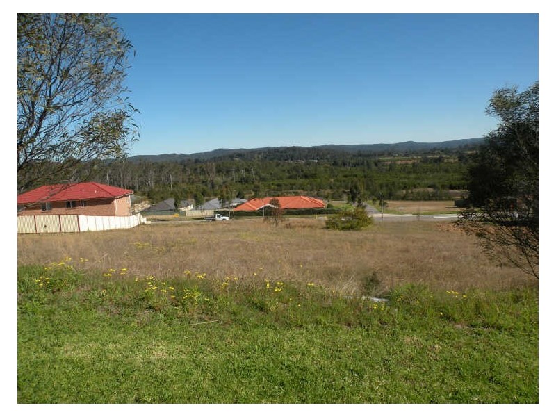 10 Weaver Crescent, Watanobbi NSW 2259