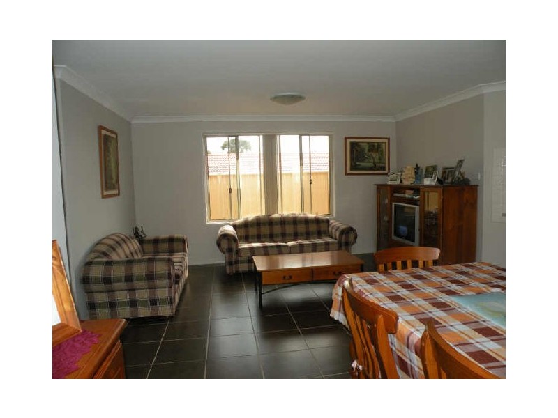 33 Skyhawk Avenue, Hamlyn Terrace NSW 2259