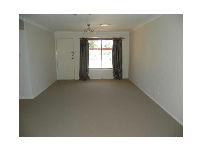 290 Tuggerawong Rd, Tuggerawong NSW 2259