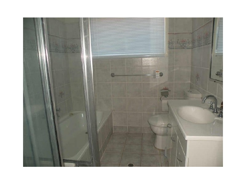 290 Tuggerawong Rd, Tuggerawong NSW 2259