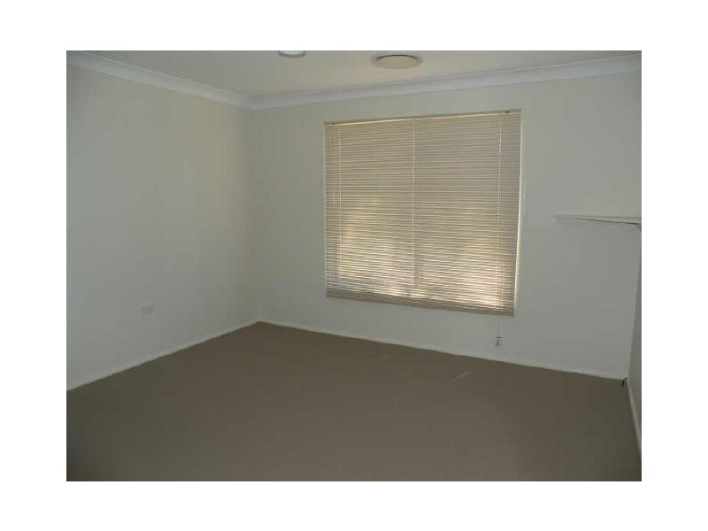 290 Tuggerawong Rd, Tuggerawong NSW 2259