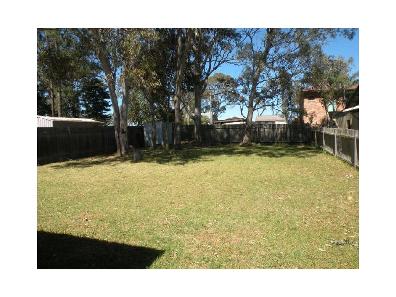 290 Tuggerawong Rd, Tuggerawong NSW 2259