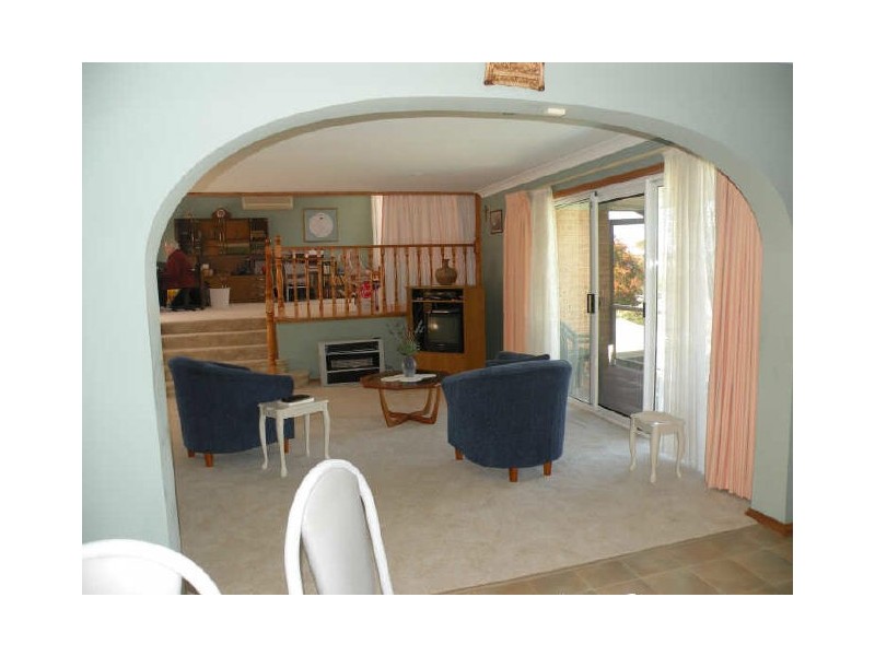 5 Page Close, Wyong NSW 2259