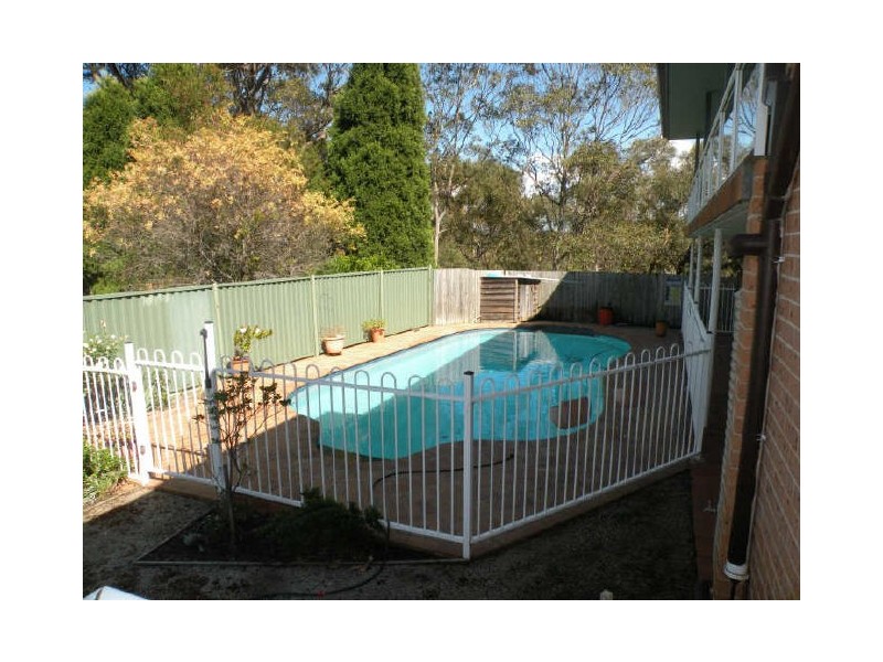 5 Page Close, Wyong NSW 2259