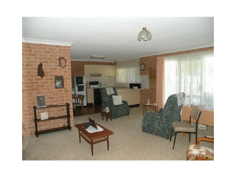 5 Page Close, Wyong NSW 2259