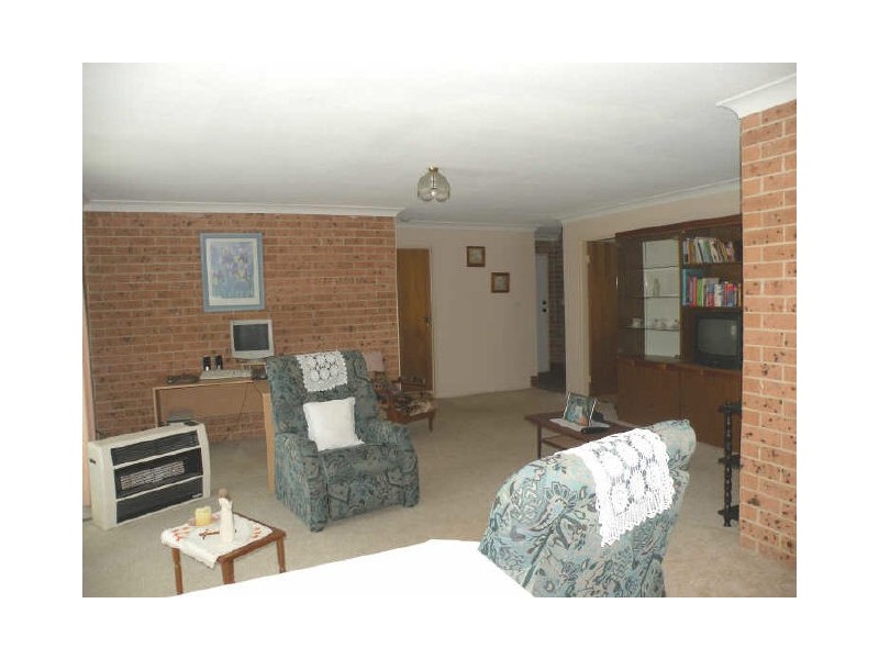 5 Page Close, Wyong NSW 2259