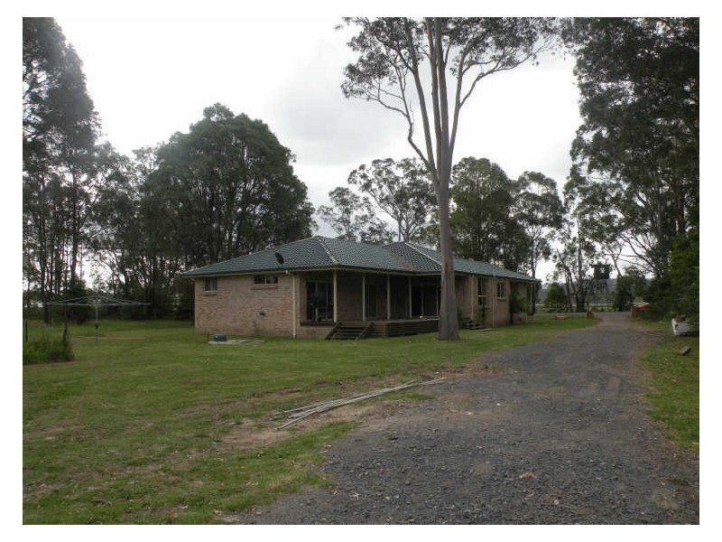 31 Pollock Avenue, Wyong NSW 2259