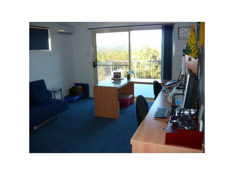 19 Weaver Crescent, Watanobbi NSW 2259