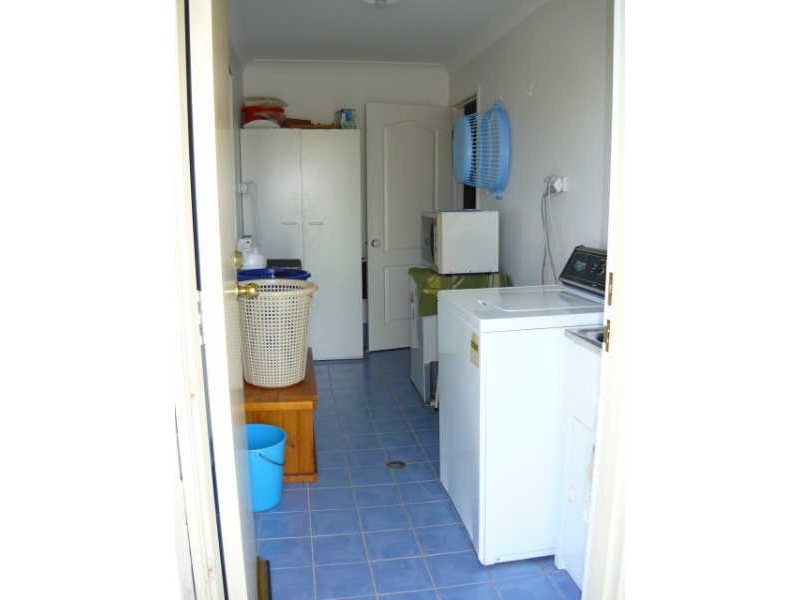 19 Weaver Crescent, Watanobbi NSW 2259