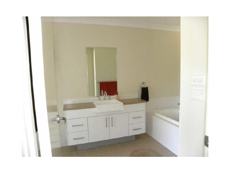 Wadalba NSW 2259