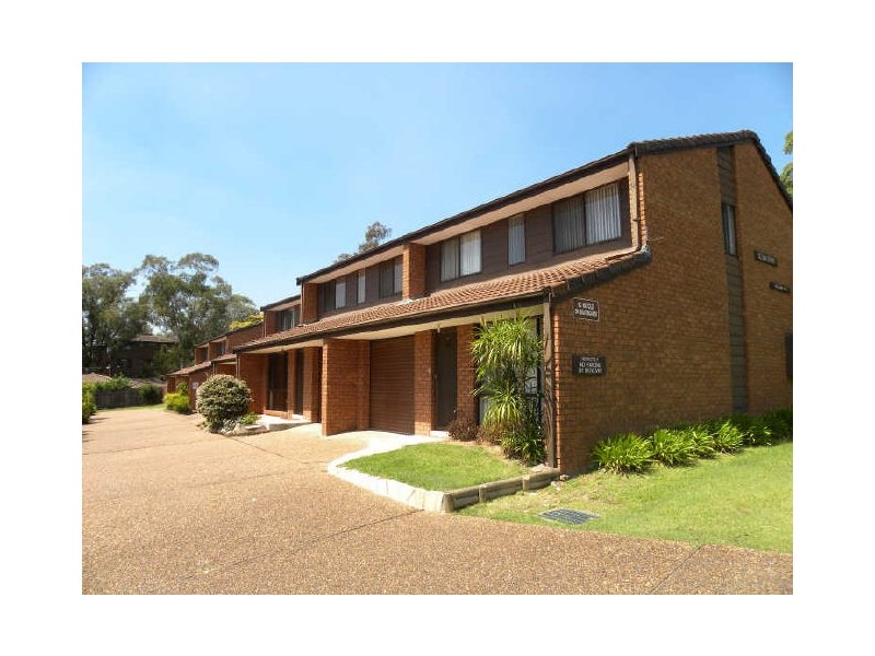 Unit 9/8 Warner Ave, Wyong NSW 2259