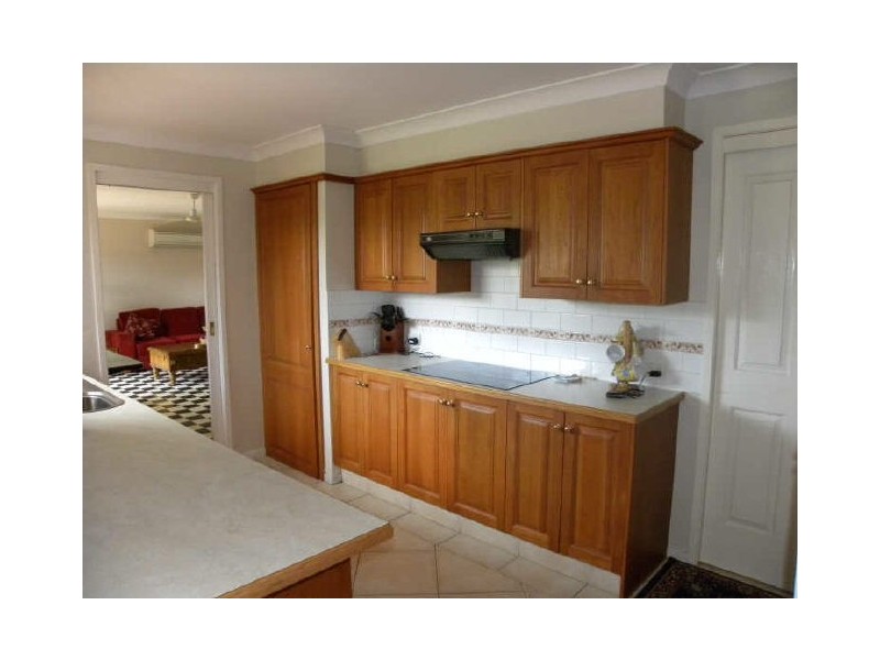 2 Crestwood Road, Jilliby NSW 2259