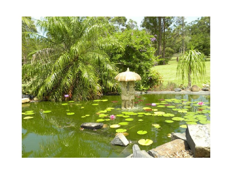 2 Crestwood Road, Jilliby NSW 2259