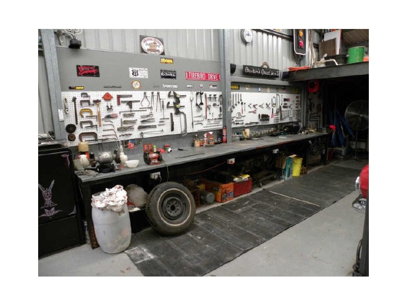 2 Crestwood Road, Jilliby NSW 2259