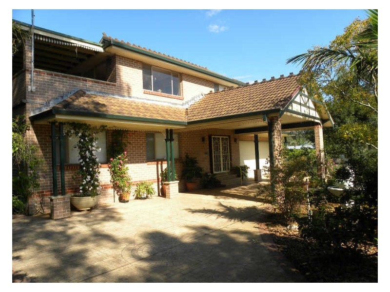 1 Saturday Street, Tuggerawong NSW 2259