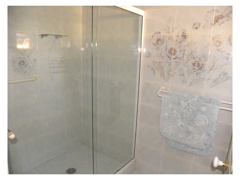 1 Saturday Street, Tuggerawong NSW 2259