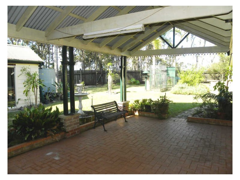 1 Saturday Street, Tuggerawong NSW 2259