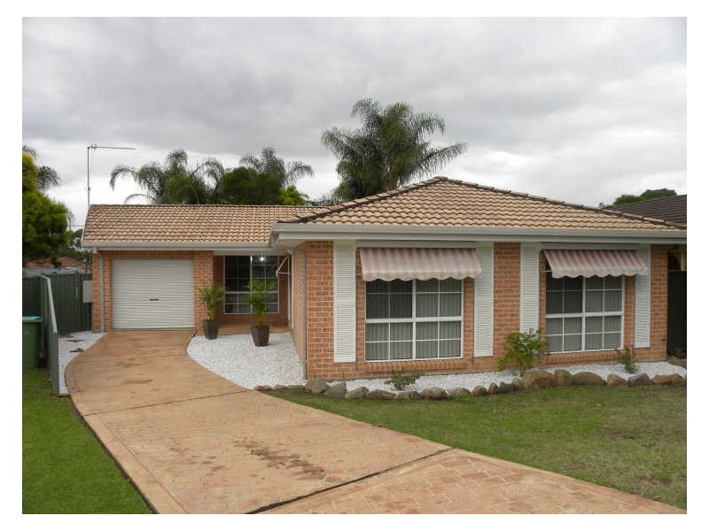 24 Everitt Place, Watanobbi NSW 2259