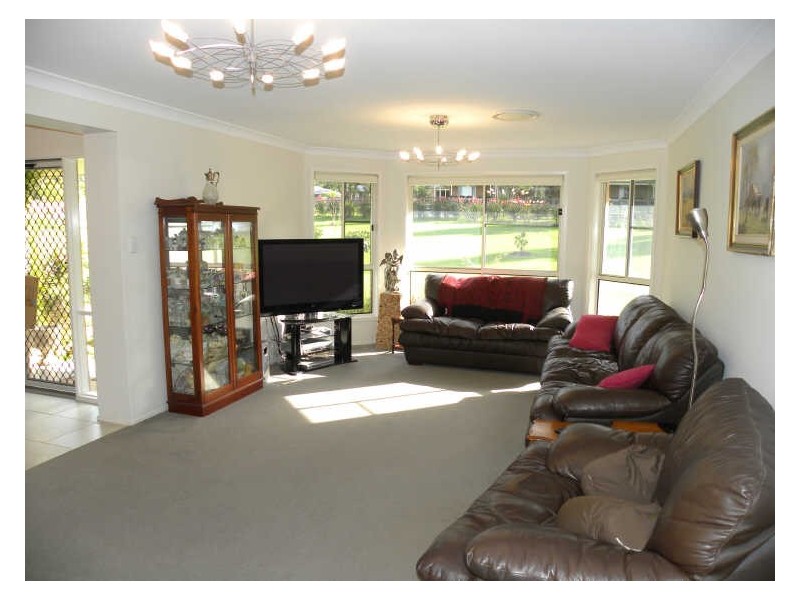 31 Burlington Avenue, Jilliby NSW 2259