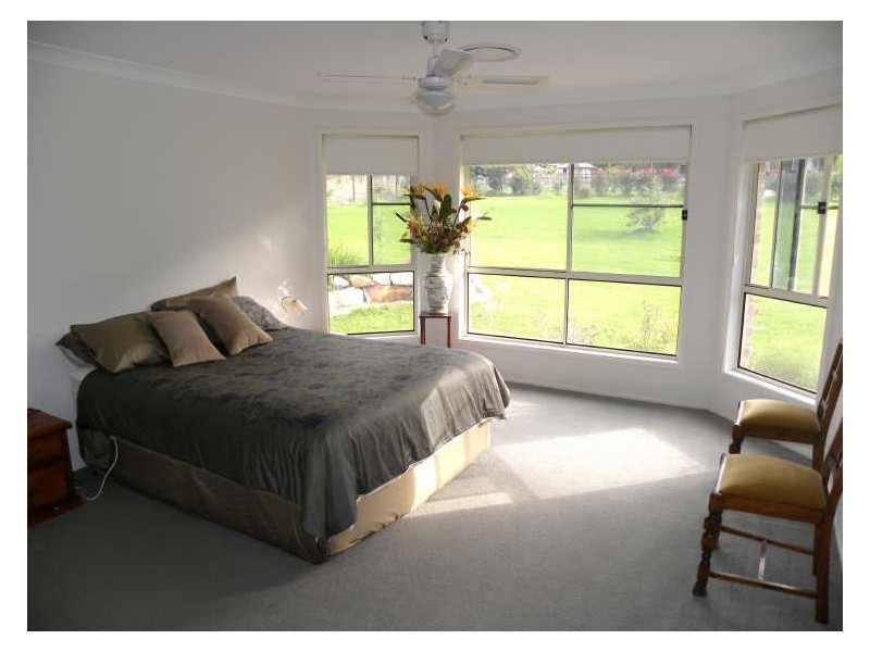 31 Burlington Avenue, Jilliby NSW 2259