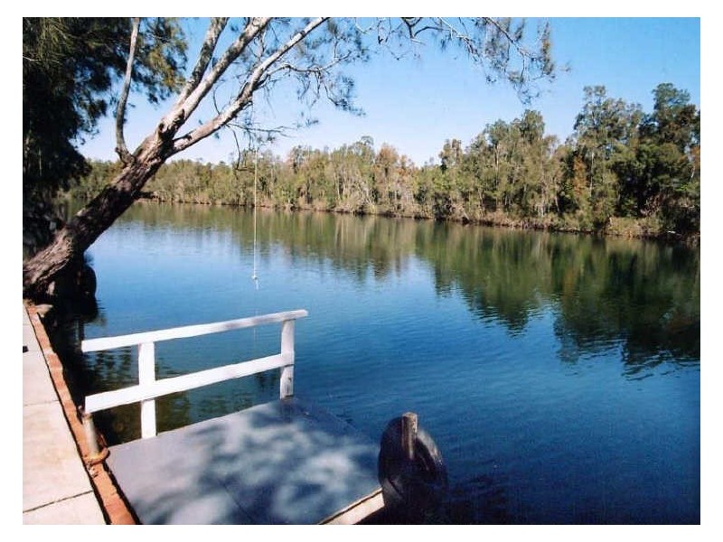 47 Boyce Ave, Wyong NSW 2259